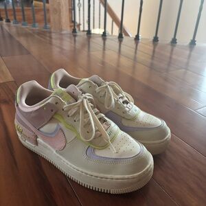 Colorful Women Air Force 1’s